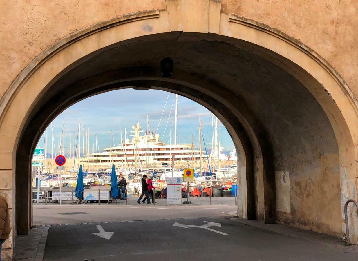 Hanna-Logis Antibes Eksteriør bilde